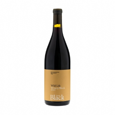 Black Estate Wildlife Winery Block Pinot Noir 2020 - Liquor Legends New Zealand
