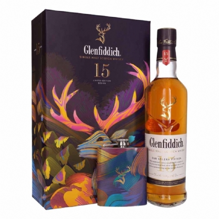 Glenfiddich 15 Year Old Whisky With Hip Flask Gift Pack 700ml - Liquor Legends New Zealand