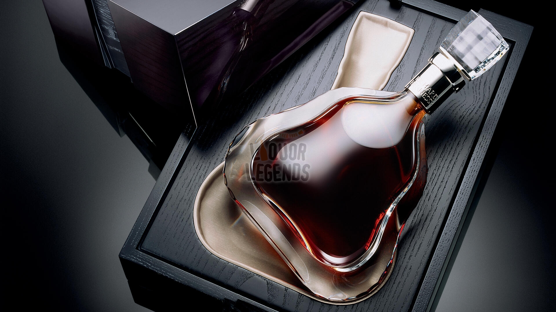 ブランデー Hennessy Richard Hennessy 700ml Hennessy Richard | Cognac Delivery by Wishbeer | Bangkok